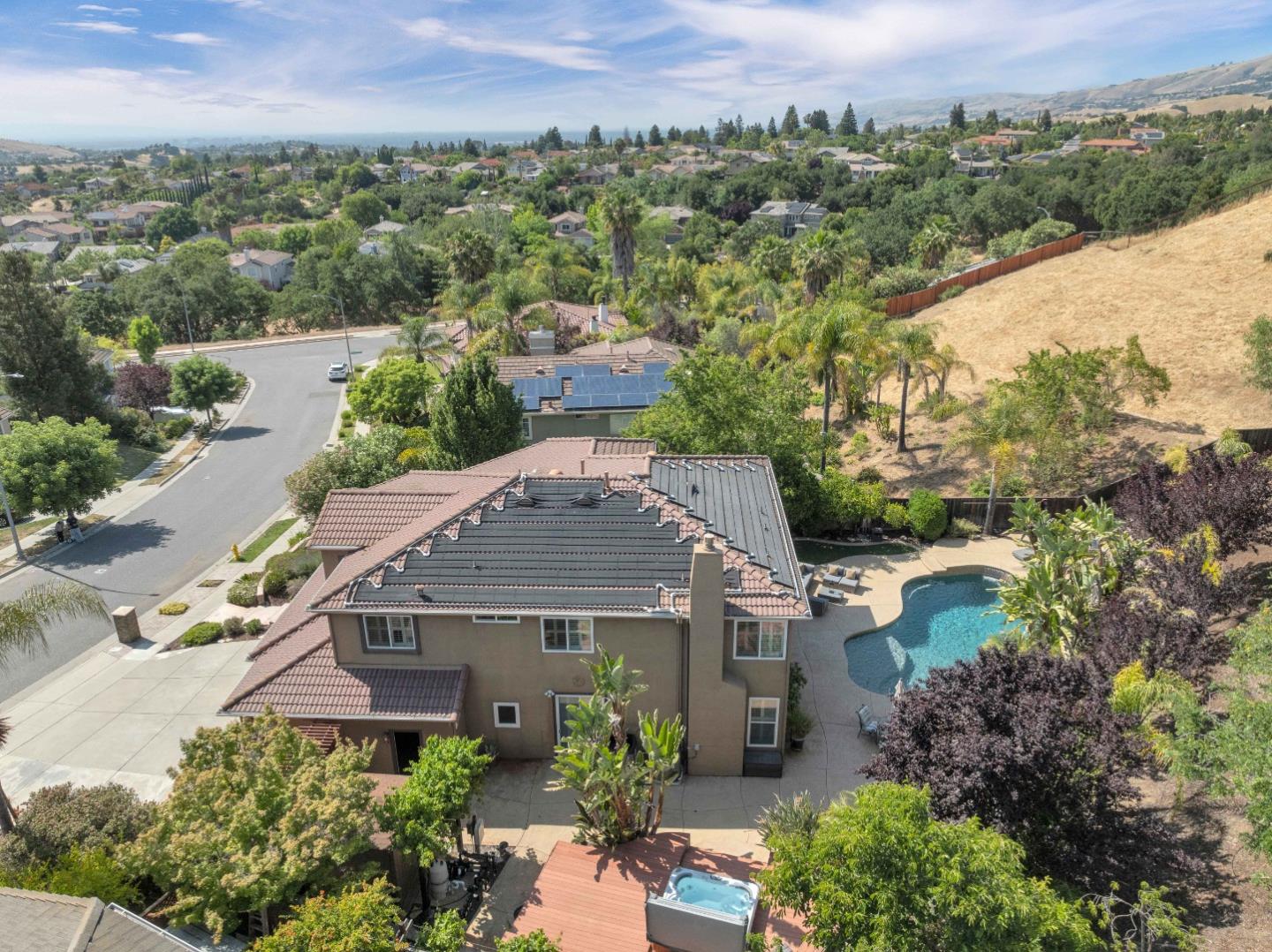 Detail Gallery Image 71 of 114 For 6336 Skywalker Dr, San Jose,  CA 95135 - 4 Beds | 4 Baths