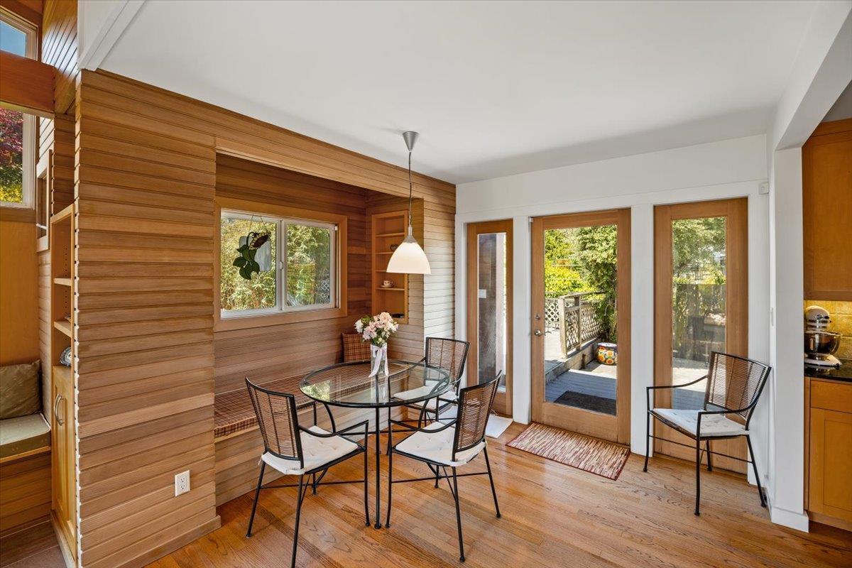 Detail Gallery Image 5 of 33 For 2310 Fleetwood Dr, San Bruno,  CA 94066 - 4 Beds | 3 Baths