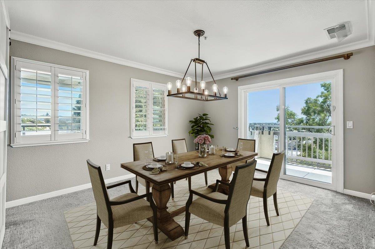 Detail Gallery Image 2 of 14 For 21239 Gary Dr 206a,  Hayward,  CA 94546 - 2 Beds | 2 Baths