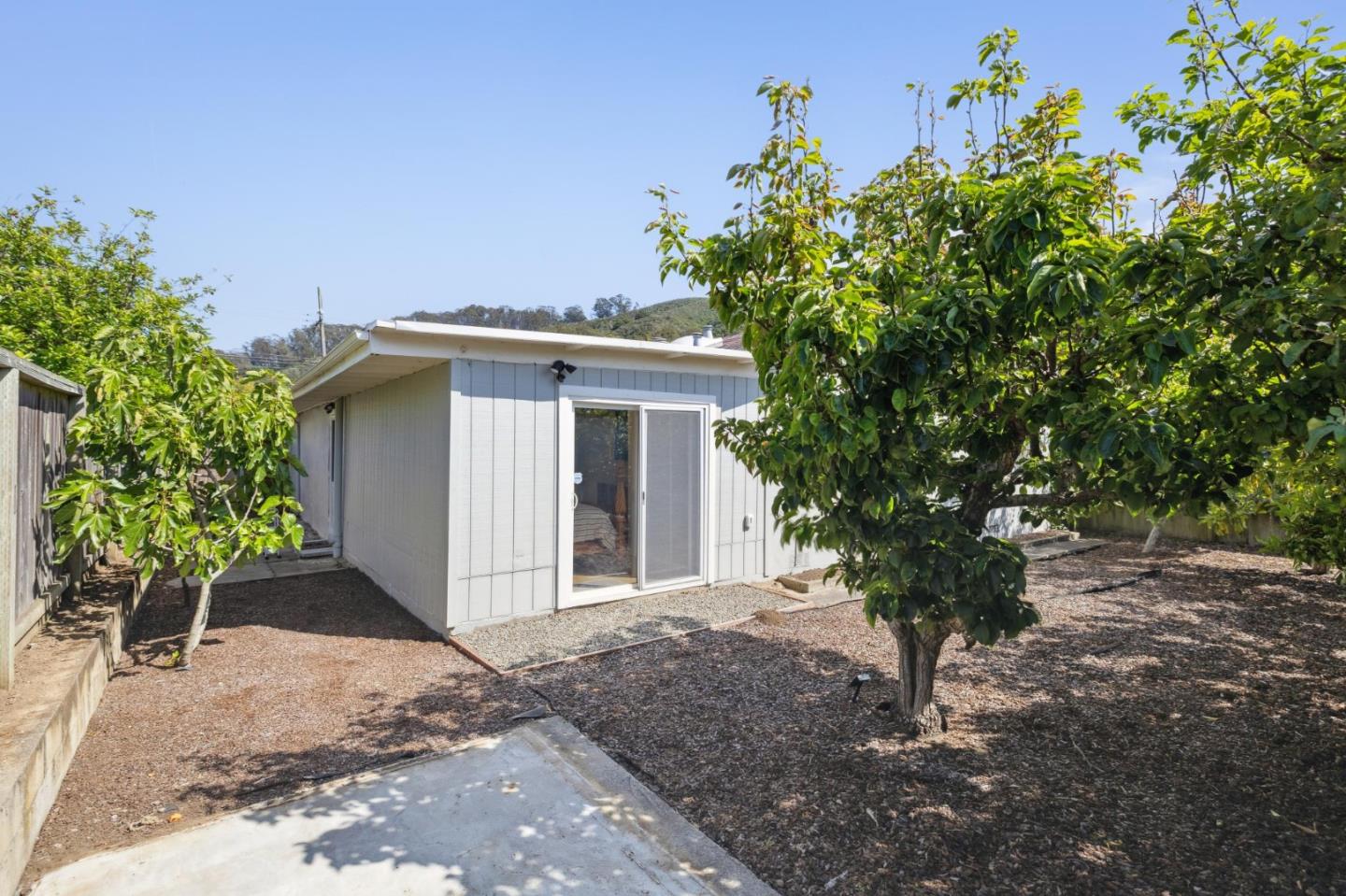Detail Gallery Image 25 of 27 For 1304 Alicante Dr, Pacifica,  CA 94044 - 4 Beds | 2 Baths
