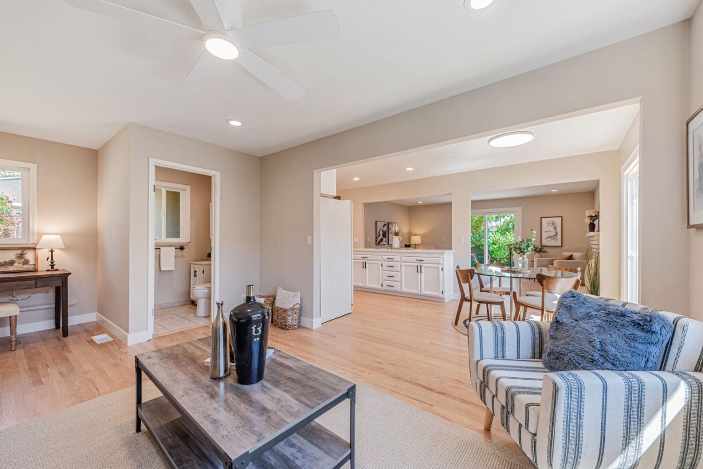 Detail Gallery Image 12 of 26 For 15116 San Pablo Ave, San Jose,  CA 95127 - 4 Beds | 2/1 Baths