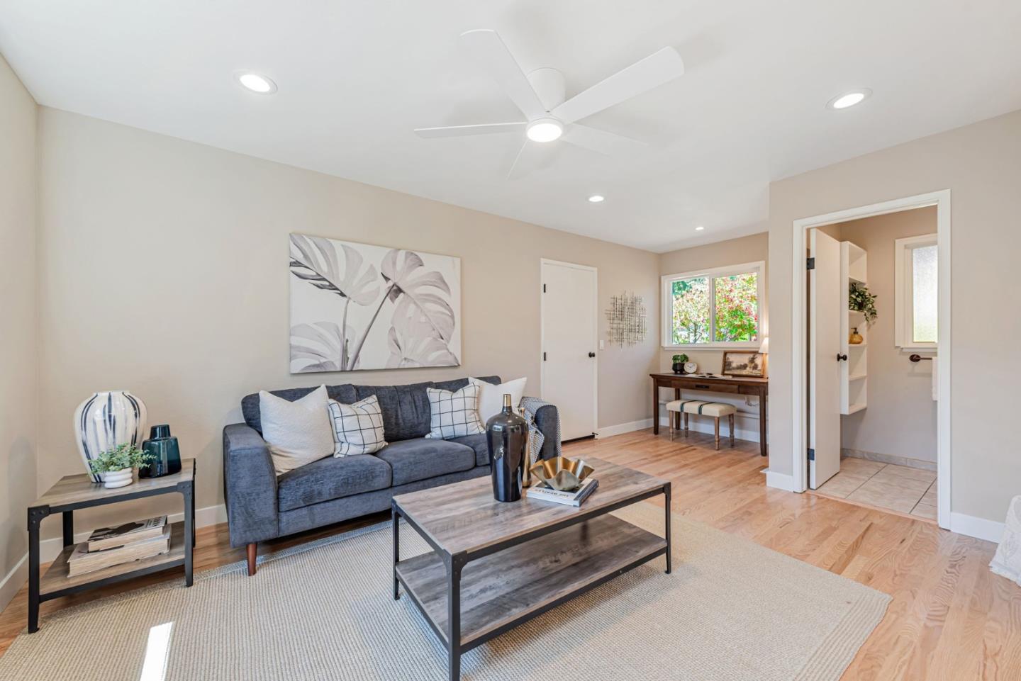 Detail Gallery Image 14 of 26 For 15116 San Pablo Ave, San Jose,  CA 95127 - 4 Beds | 2/1 Baths