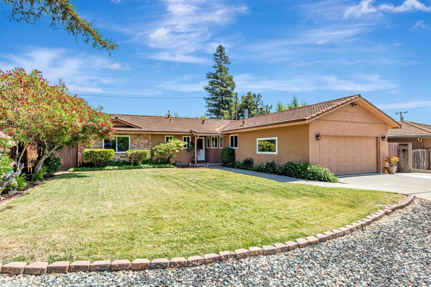 Detail Gallery Image 2 of 26 For 15116 San Pablo Ave, San Jose,  CA 95127 - 4 Beds | 2/1 Baths