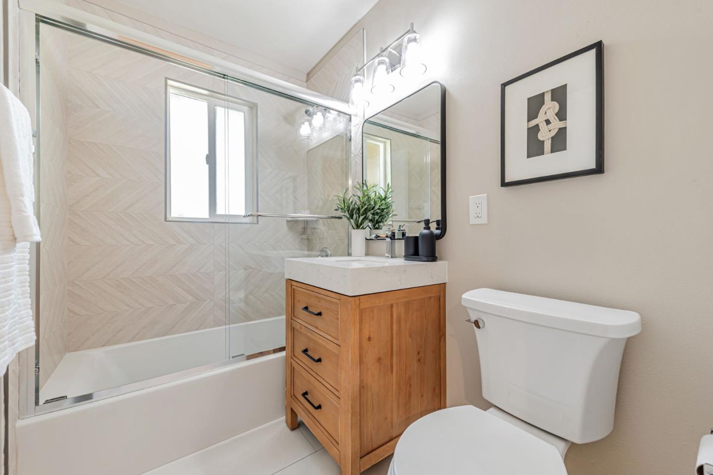 Detail Gallery Image 20 of 26 For 15116 San Pablo Ave, San Jose,  CA 95127 - 4 Beds | 2/1 Baths