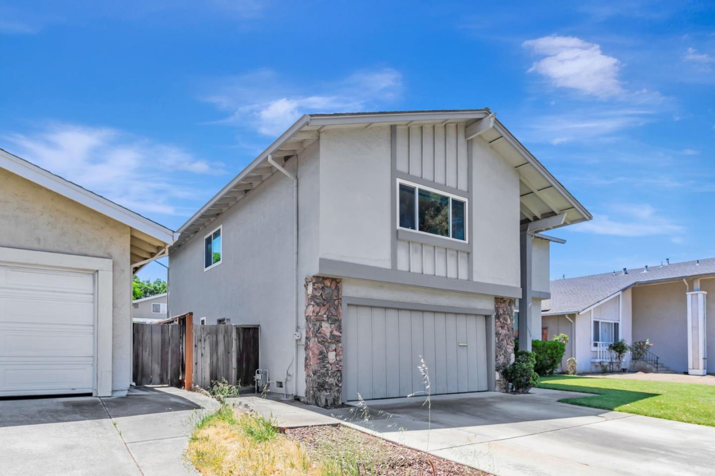 Detail Gallery Image 11 of 58 For 1139 Braemer Ct, San Jose,  CA 95132 - 6 Beds | 3/1 Baths