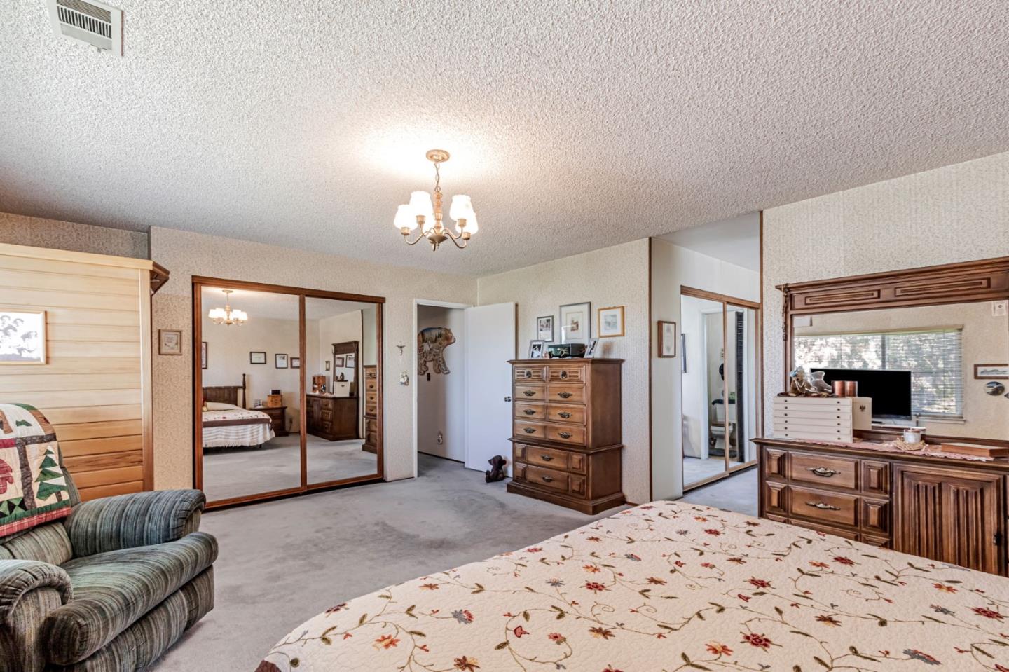Detail Gallery Image 31 of 58 For 1139 Braemer Ct, San Jose,  CA 95132 - 6 Beds | 3/1 Baths