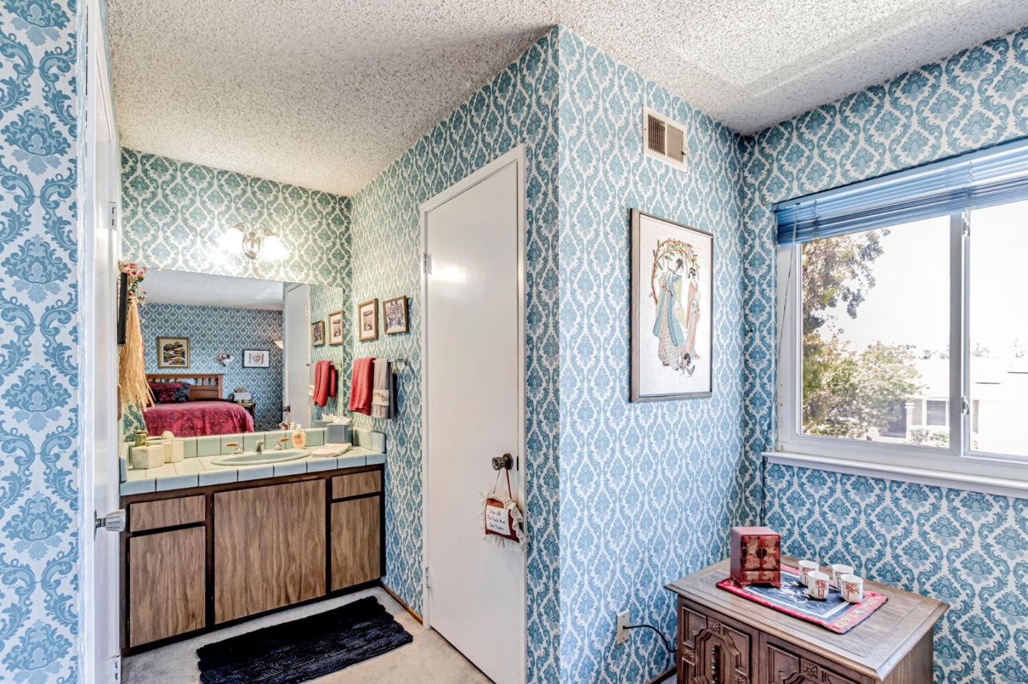 Detail Gallery Image 43 of 58 For 1139 Braemer Ct, San Jose,  CA 95132 - 6 Beds | 3/1 Baths