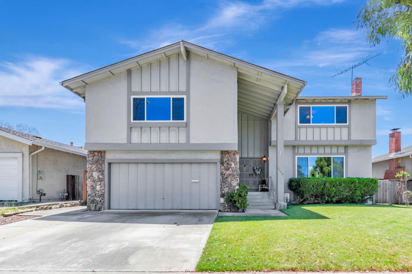Detail Gallery Image 5 of 58 For 1139 Braemer Ct, San Jose,  CA 95132 - 6 Beds | 3/1 Baths