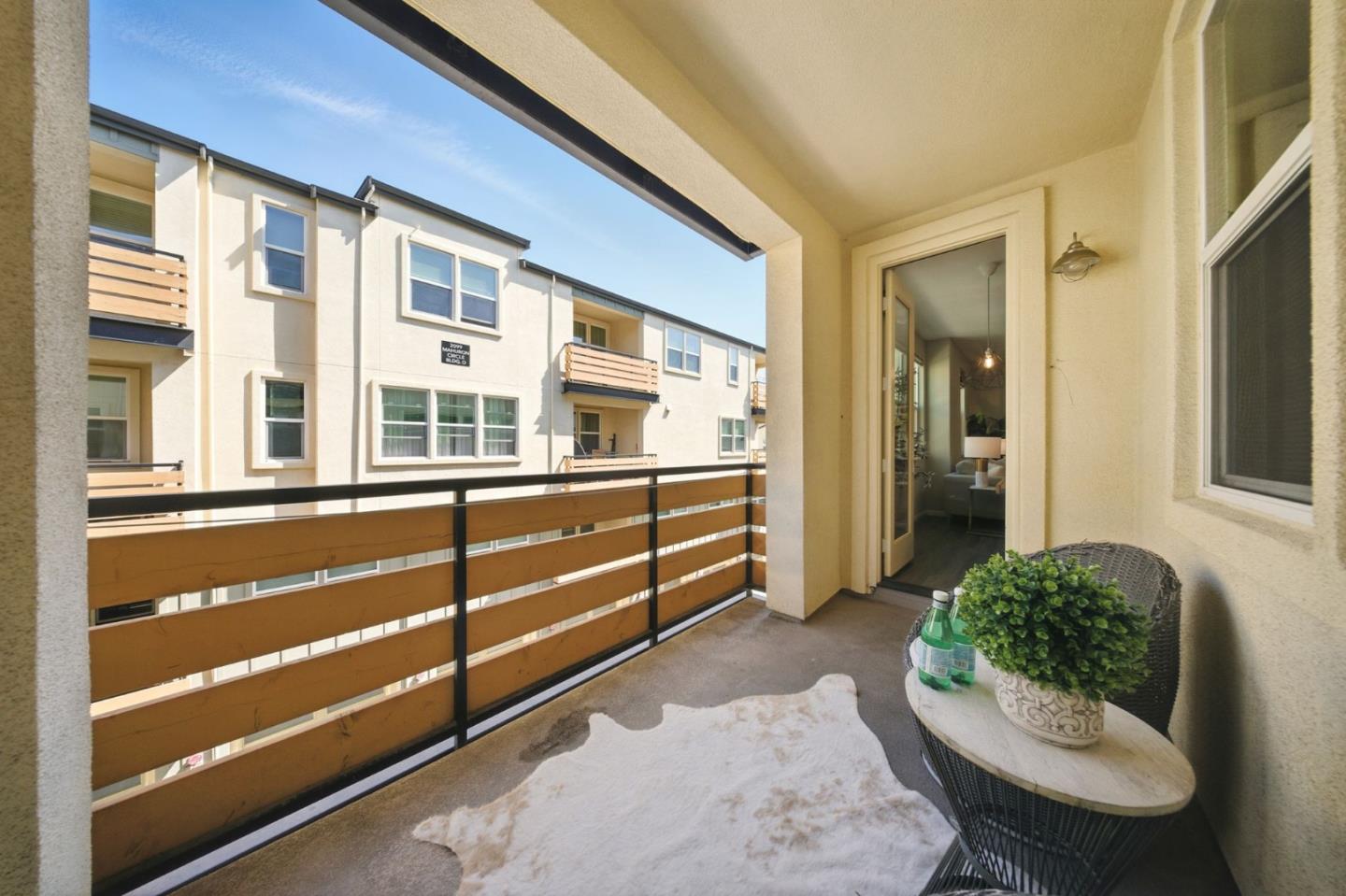 Detail Gallery Image 26 of 37 For 2086 Mahuron Cir, San Jose,  CA 95133 - 3 Beds | 3 Baths