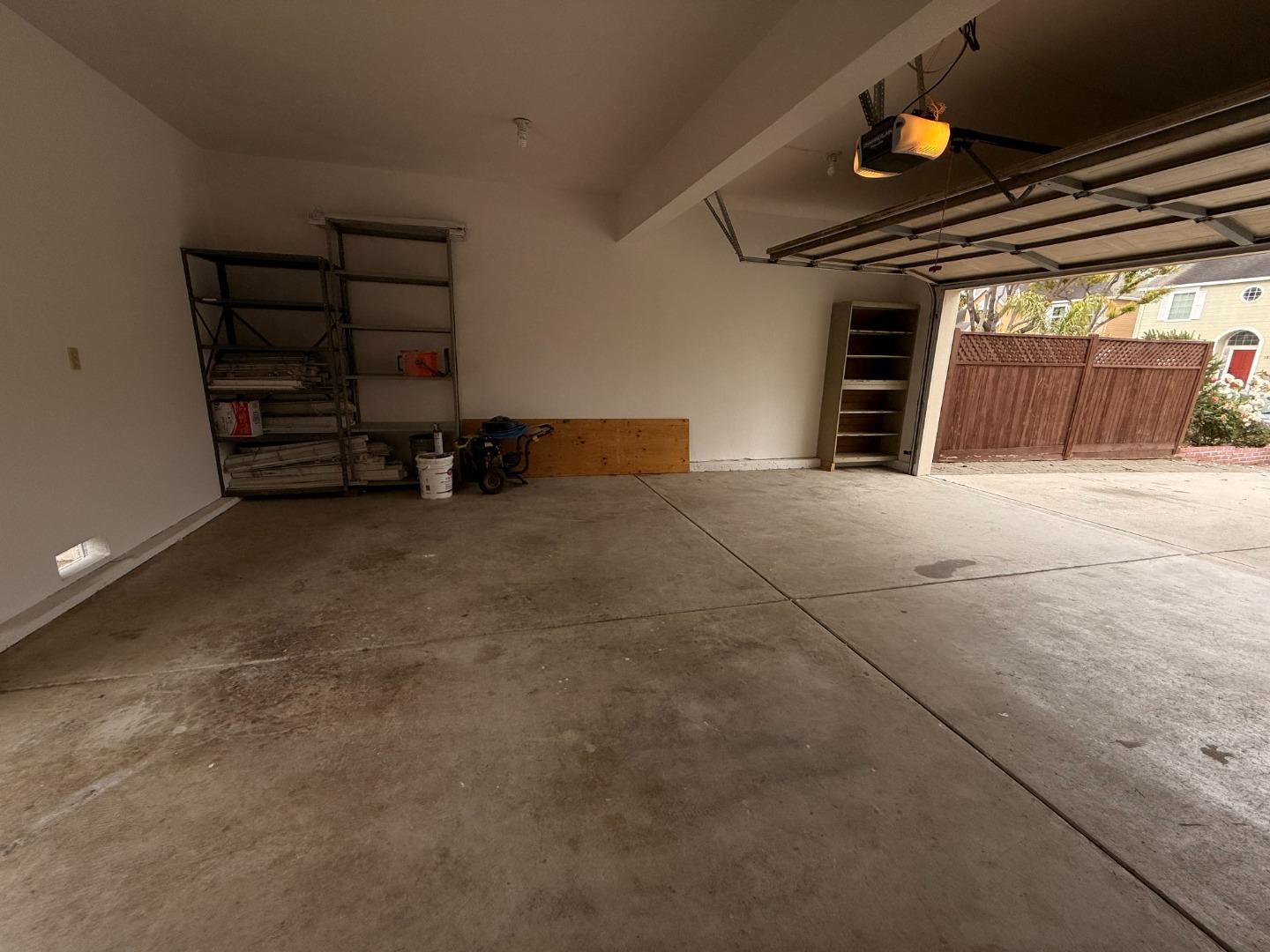 Detail Gallery Image 31 of 34 For 1980 Princeton Ct, Salinas,  CA 93906 - 4 Beds | 2/1 Baths