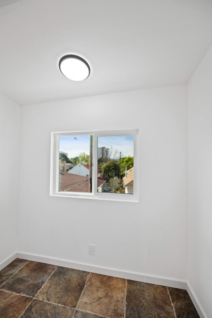 Detail Gallery Image 16 of 53 For 441 W Macarthur Blvd, Oakland,  CA 94609 - – Beds | – Baths