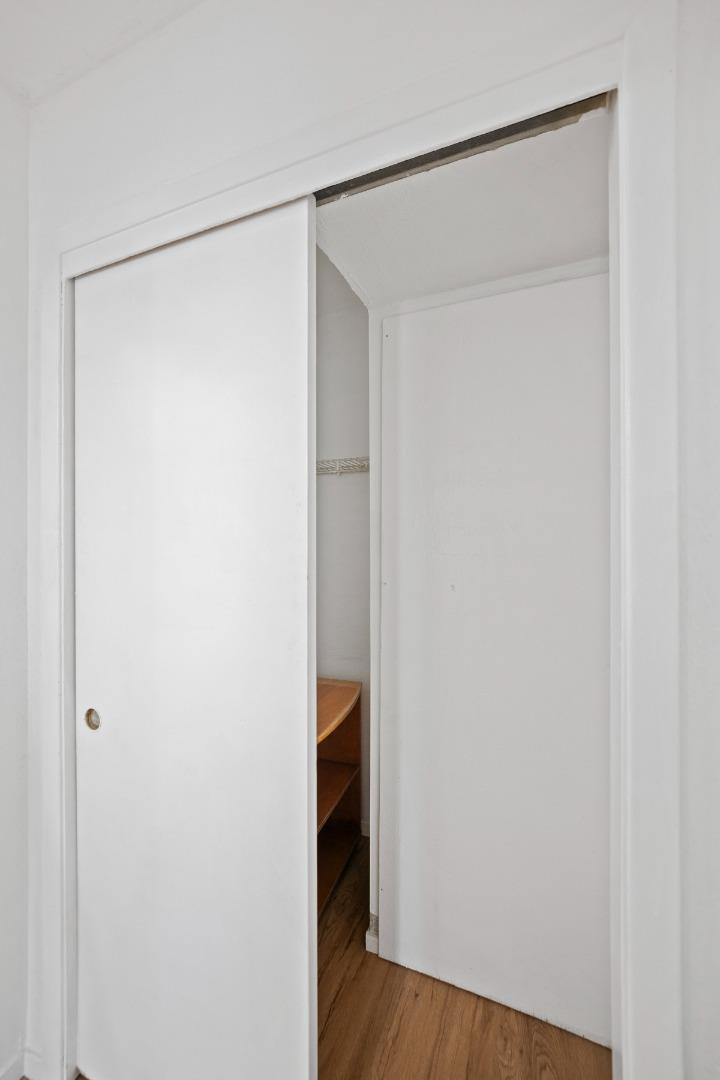 Detail Gallery Image 21 of 53 For 441 W Macarthur Blvd, Oakland,  CA 94609 - – Beds | – Baths
