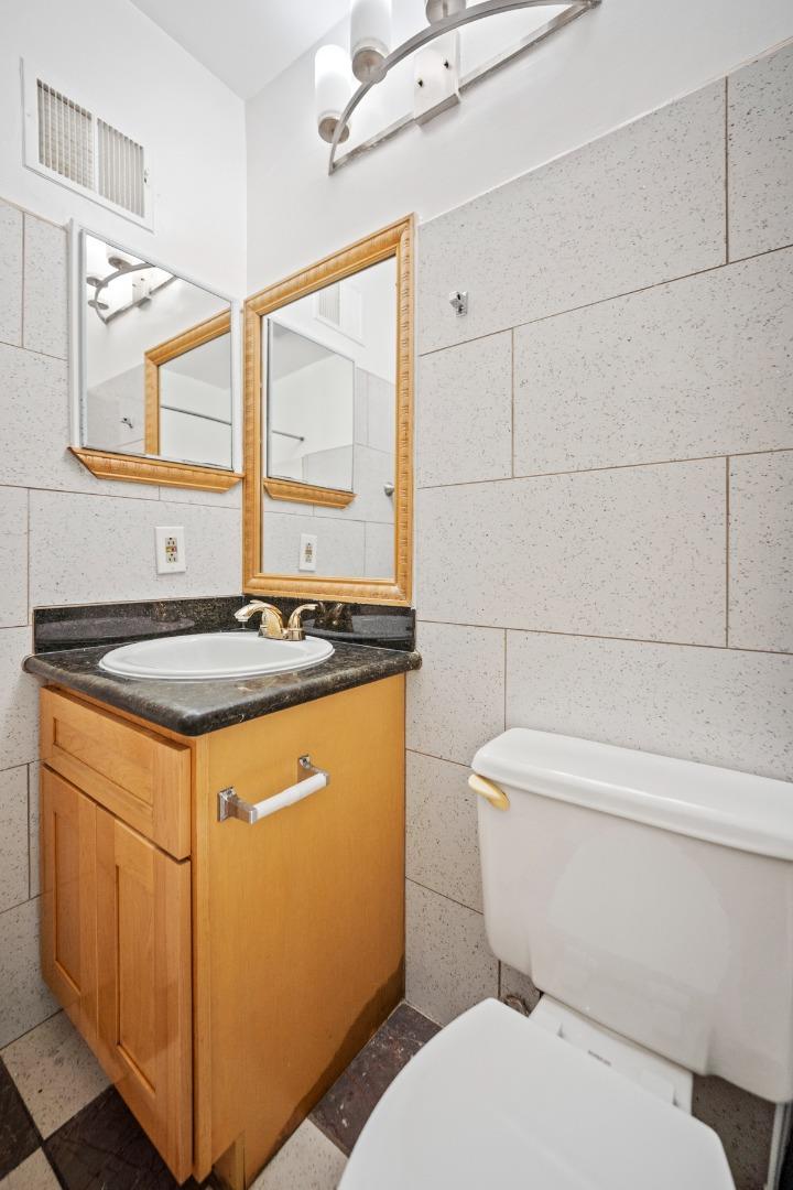 Detail Gallery Image 52 of 53 For 441 W Macarthur Blvd, Oakland,  CA 94609 - – Beds | – Baths