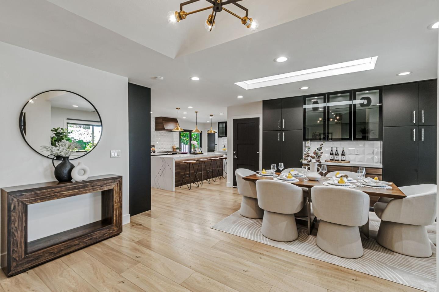 Detail Gallery Image 21 of 93 For 1588 Calle De Stuarda, San Jose,  CA 95118 - 4 Beds | 3 Baths