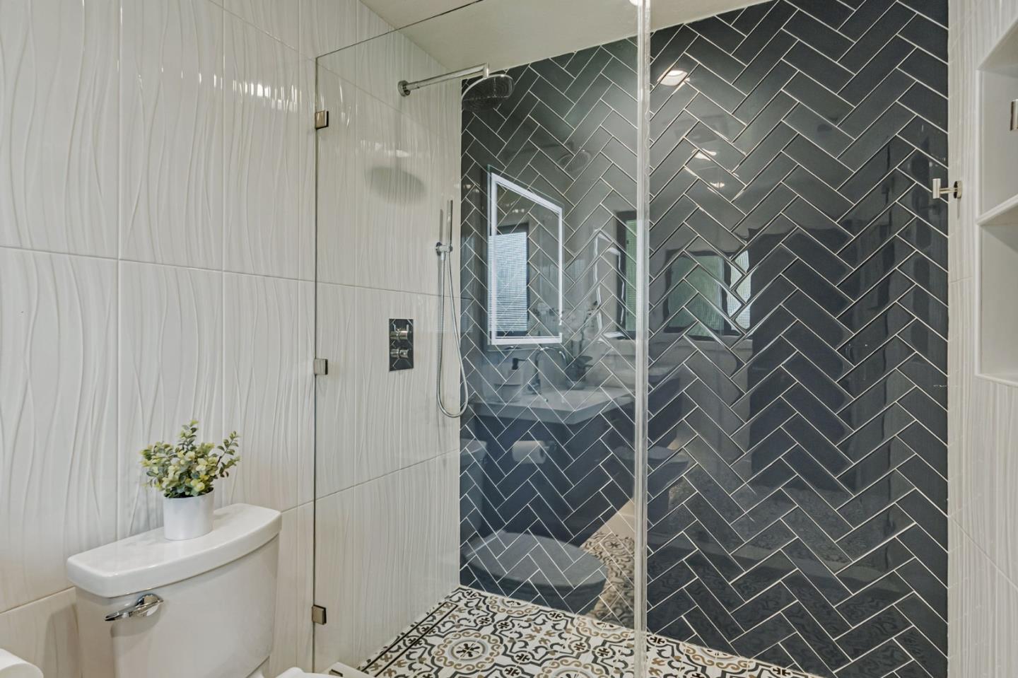 Detail Gallery Image 38 of 93 For 1588 Calle De Stuarda, San Jose,  CA 95118 - 4 Beds | 3 Baths