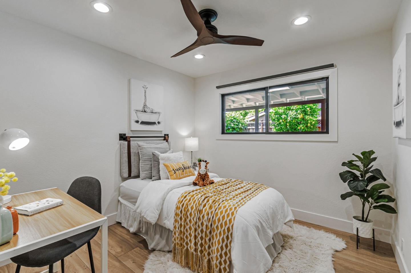 Detail Gallery Image 43 of 93 For 1588 Calle De Stuarda, San Jose,  CA 95118 - 4 Beds | 3 Baths