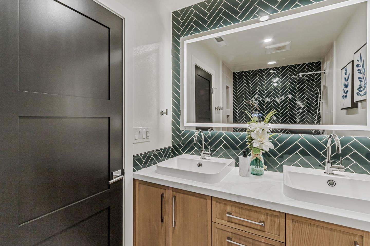 Detail Gallery Image 46 of 93 For 1588 Calle De Stuarda, San Jose,  CA 95118 - 4 Beds | 3 Baths