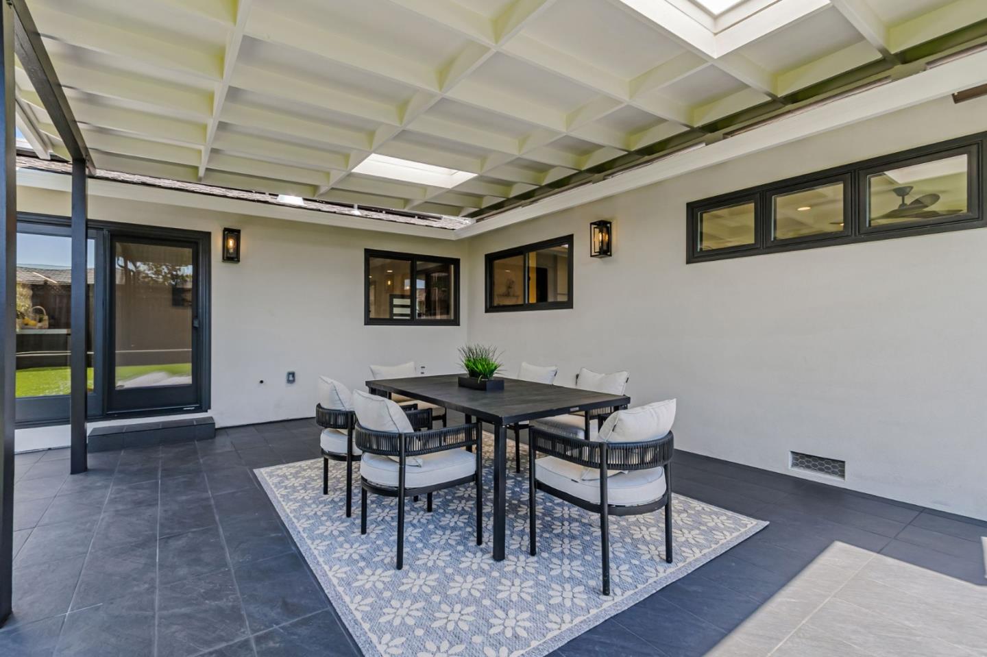 Detail Gallery Image 69 of 93 For 1588 Calle De Stuarda, San Jose,  CA 95118 - 4 Beds | 3 Baths