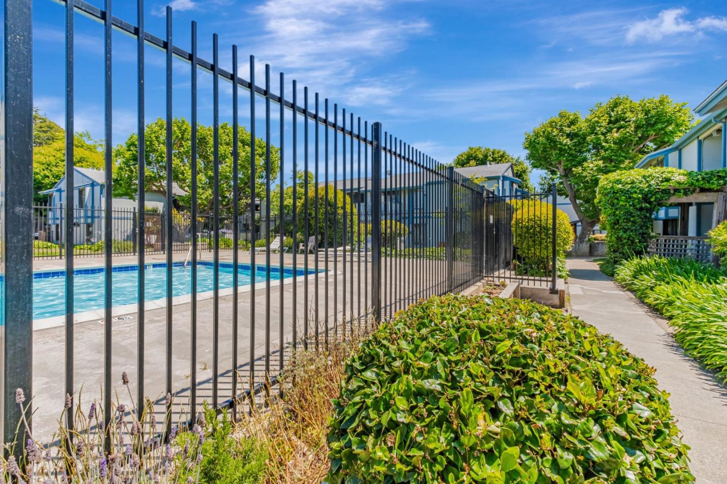 Detail Gallery Image 28 of 36 For 1925 46th Ave #143,  Capitola,  CA 95010 - 2 Beds | 1/1 Baths
