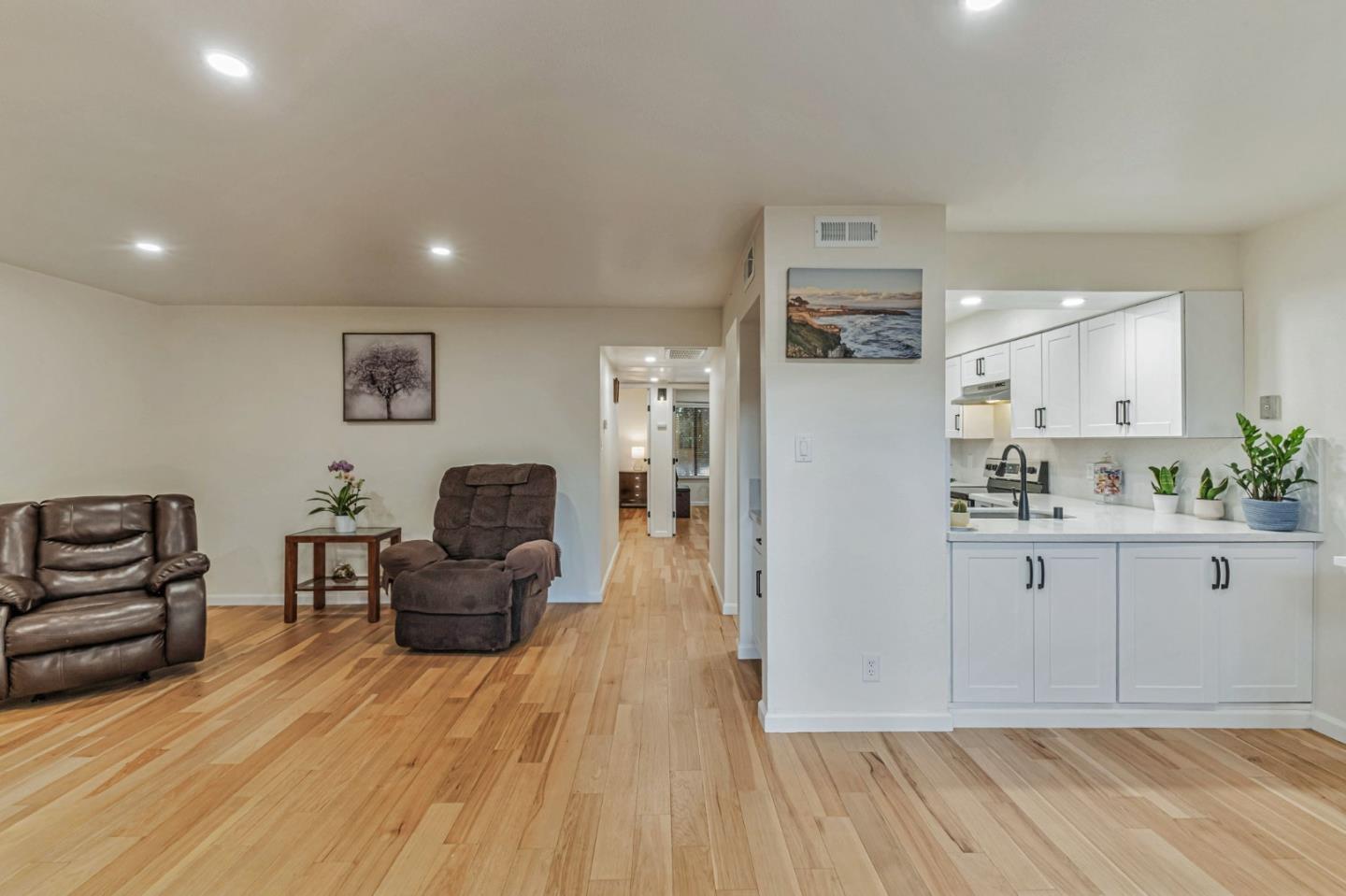Detail Gallery Image 9 of 36 For 1925 46th Ave #143,  Capitola,  CA 95010 - 2 Beds | 1/1 Baths
