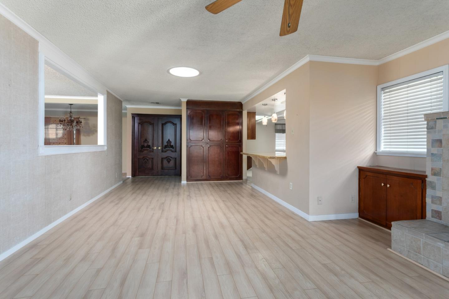 Detail Gallery Image 15 of 77 For 450 W Alluvial Ave, Clovis,  CA 93611 - 4 Beds | 2 Baths