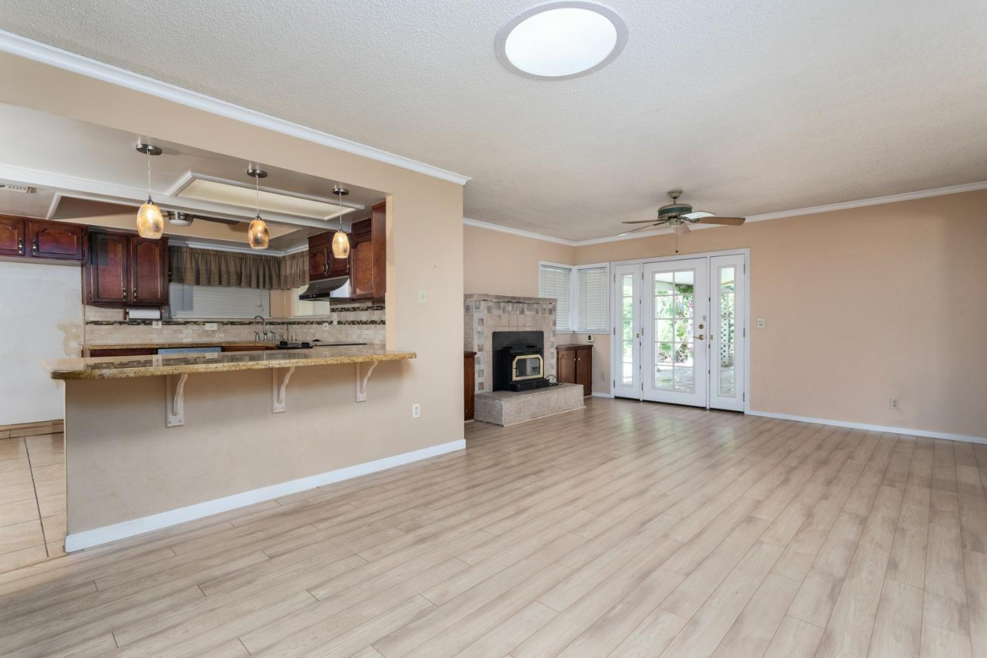 Detail Gallery Image 17 of 77 For 450 W Alluvial Ave, Clovis,  CA 93611 - 4 Beds | 2 Baths