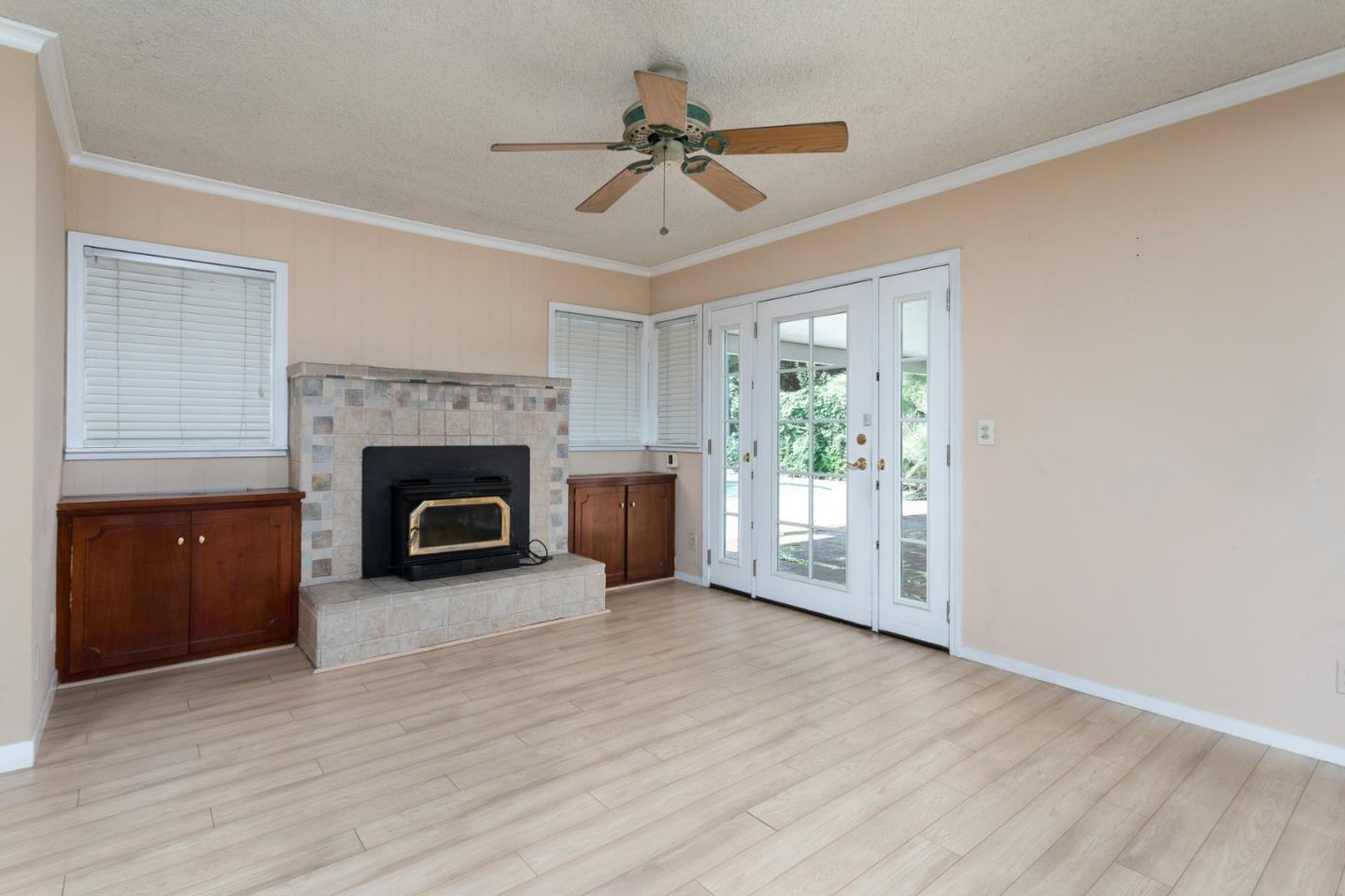 Detail Gallery Image 18 of 77 For 450 W Alluvial Ave, Clovis,  CA 93611 - 4 Beds | 2 Baths
