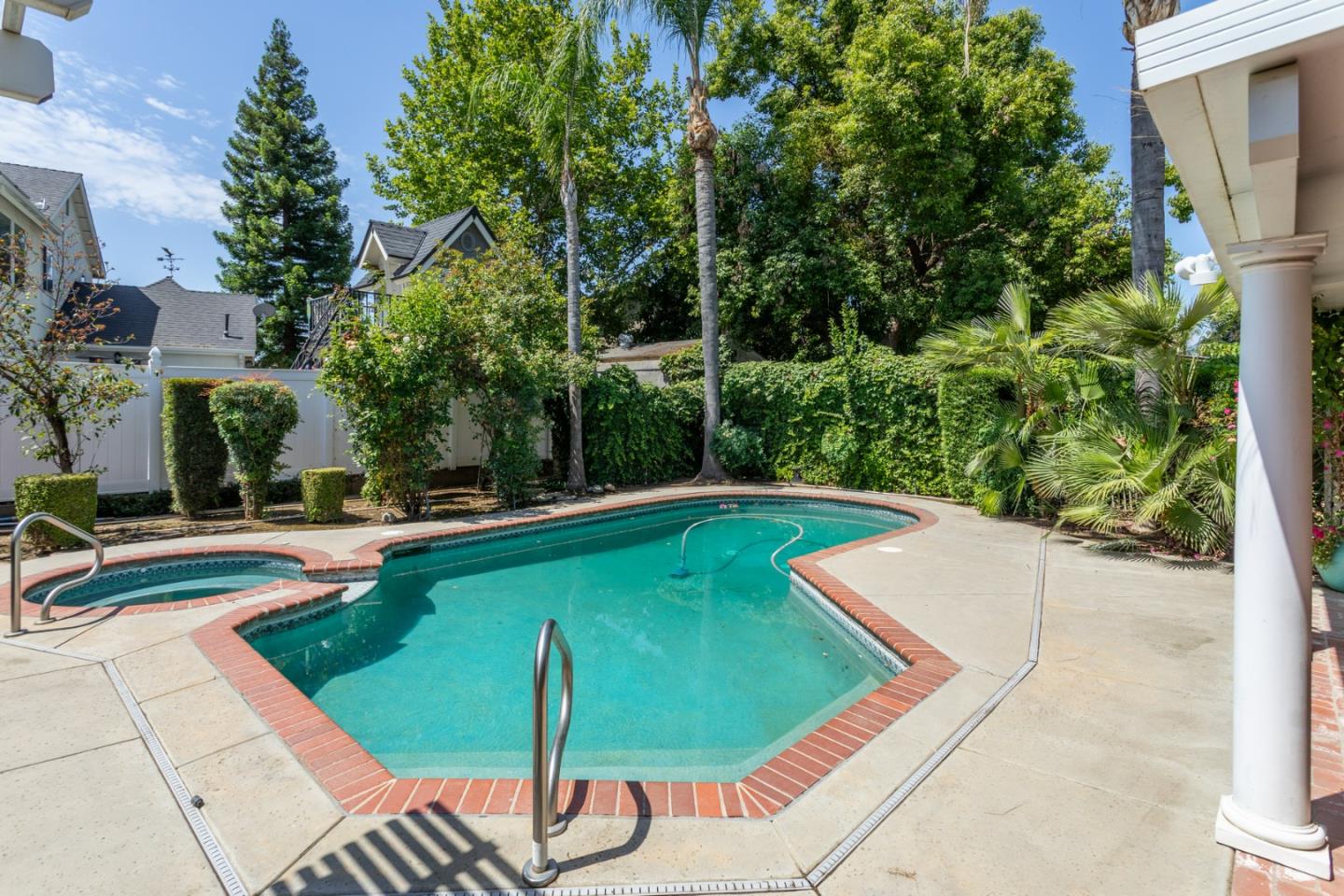 Detail Gallery Image 47 of 77 For 450 W Alluvial Ave, Clovis,  CA 93611 - 4 Beds | 2 Baths