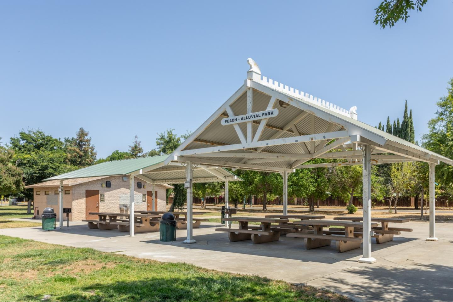 Detail Gallery Image 73 of 77 For 450 W Alluvial Ave, Clovis,  CA 93611 - 4 Beds | 2 Baths