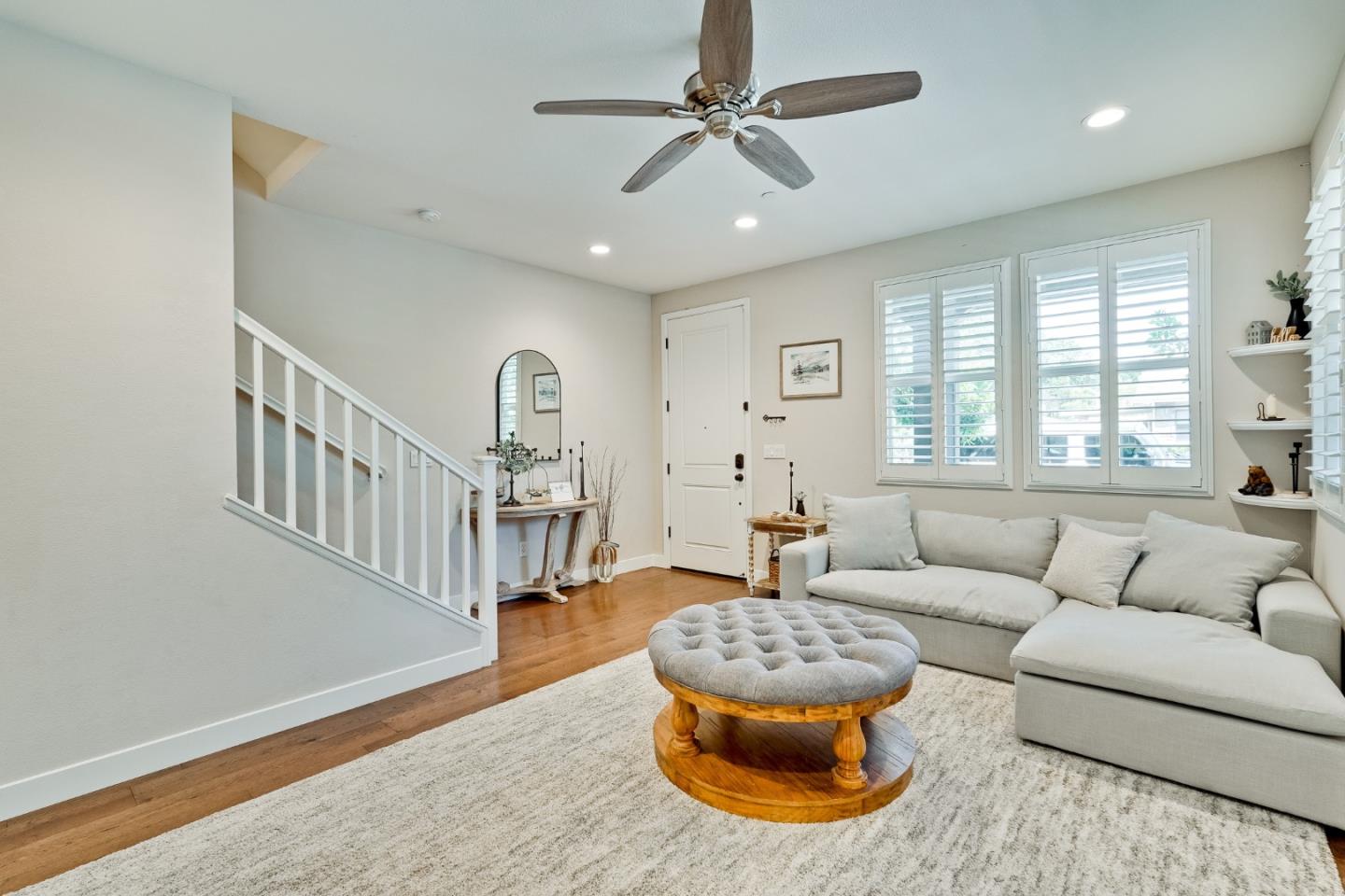 Detail Gallery Image 10 of 57 For 94 E 2nd St, Morgan Hill,  CA 95037 - 3 Beds | 3 Baths