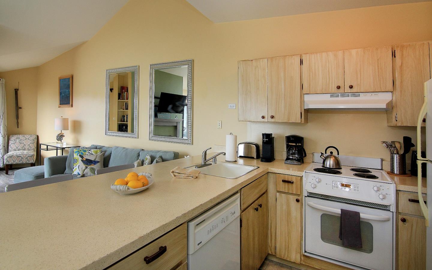 Detail Gallery Image 18 of 30 For 66 Pelican Pt, Watsonville,  CA 95076 - 1 Beds | 1 Baths