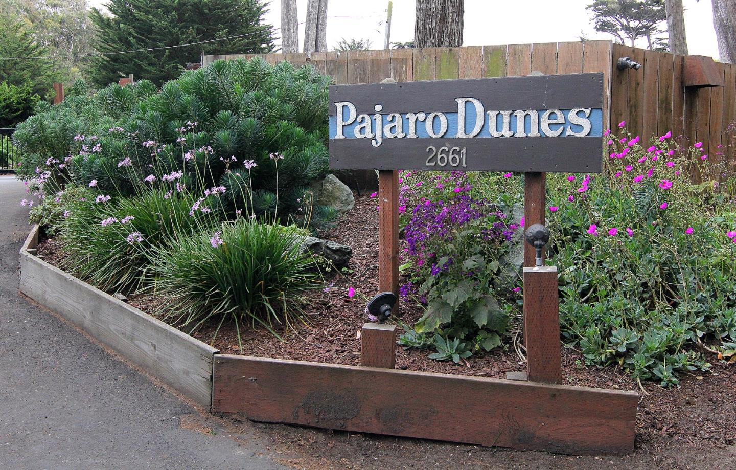 Detail Gallery Image 2 of 30 For 66 Pelican Pt, Watsonville,  CA 95076 - 1 Beds | 1 Baths