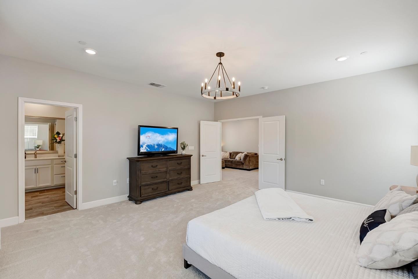 Detail Gallery Image 35 of 47 For 2551 Apricot Way, Gilroy,  CA 95020 - 4 Beds | 3 Baths