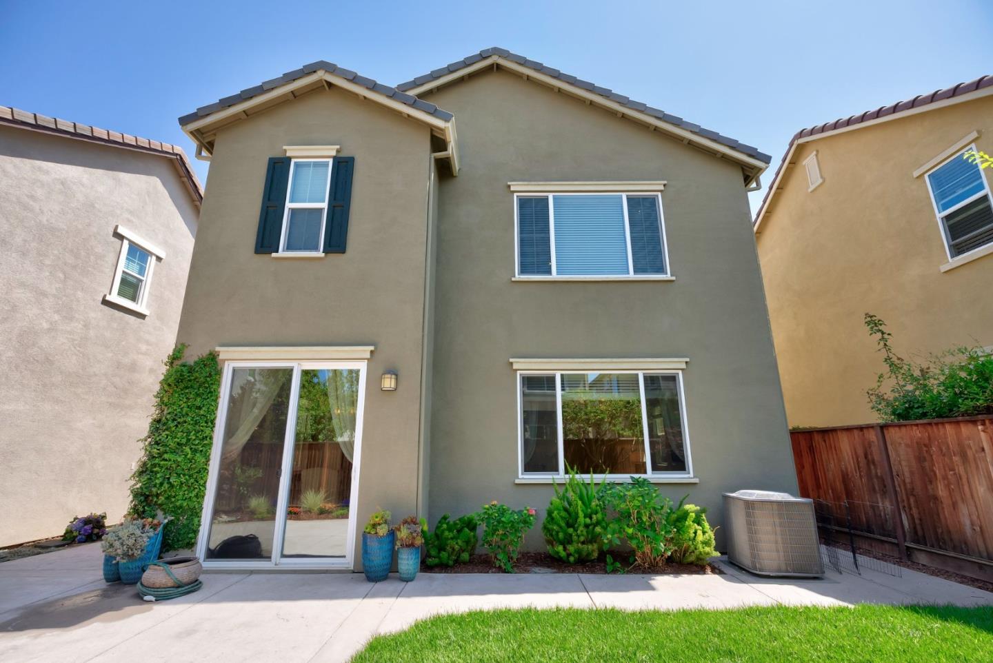 Detail Gallery Image 44 of 47 For 2551 Apricot Way, Gilroy,  CA 95020 - 4 Beds | 3 Baths