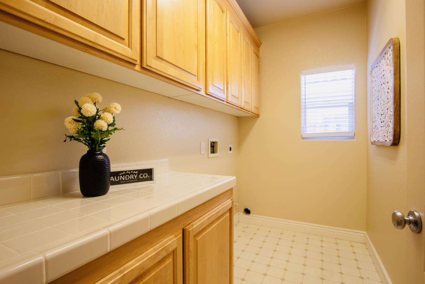 Detail Gallery Image 14 of 20 For 1014 White Cloud Drive, Morgan Hill,  CA 95037 - 4 Beds | 2/1 Baths