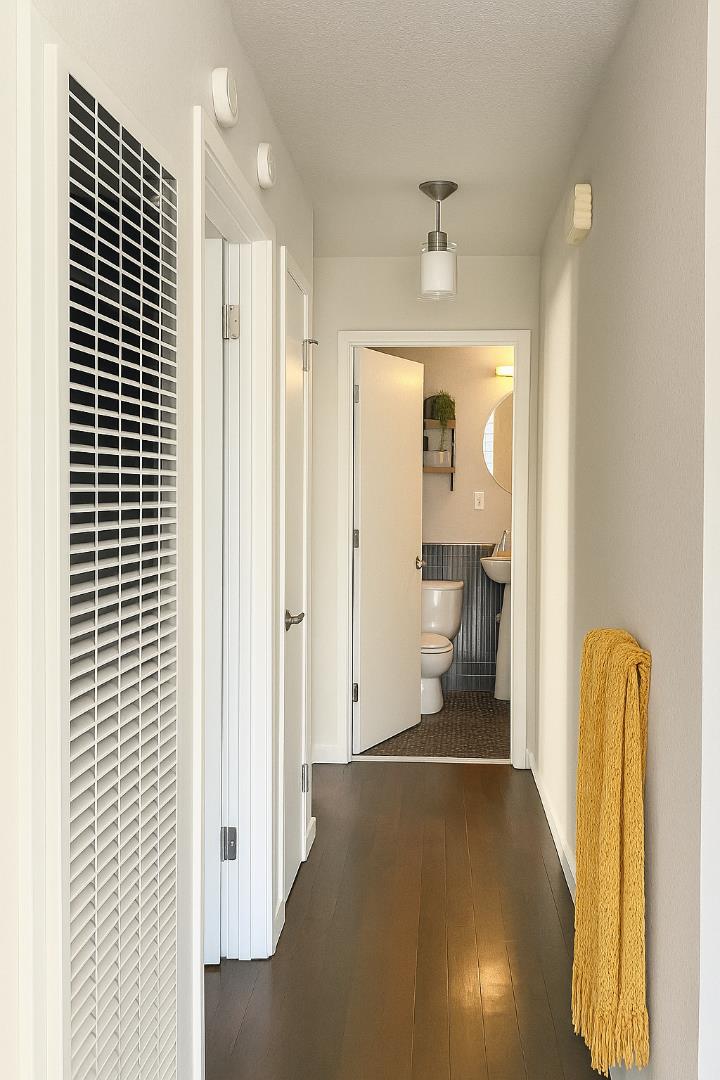 Detail Gallery Image 11 of 19 For 545 Duncan St #1,  San Francisco,  CA 94131 - 1 Beds | 1 Baths