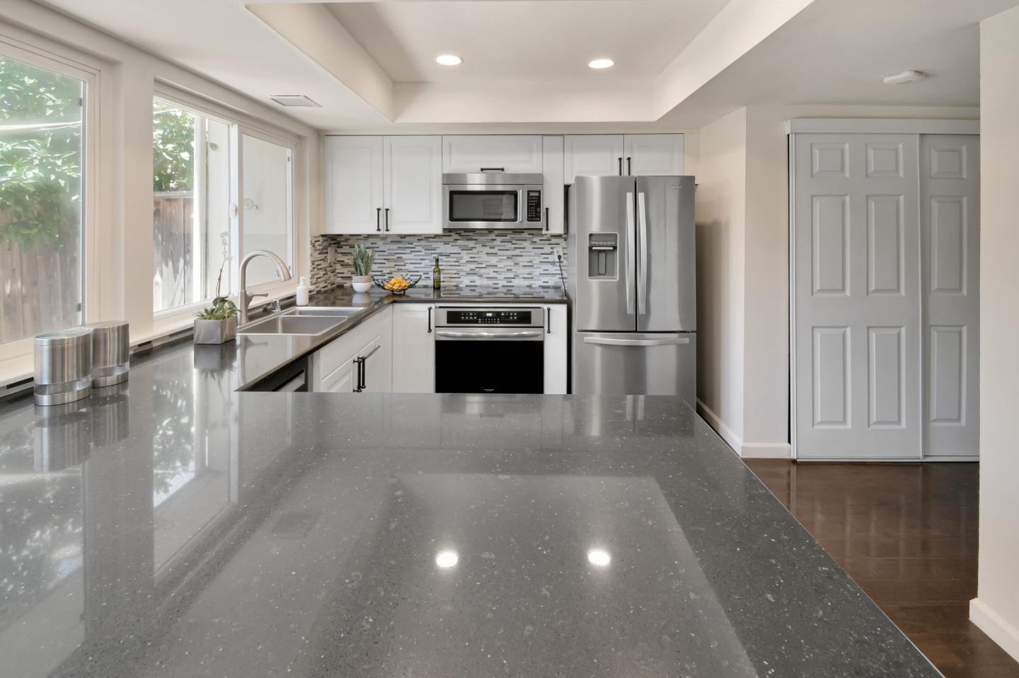 Detail Gallery Image 13 of 51 For 7098 Indian Wells Ct, San Jose,  CA 95139 - 3 Beds | 2/1 Baths