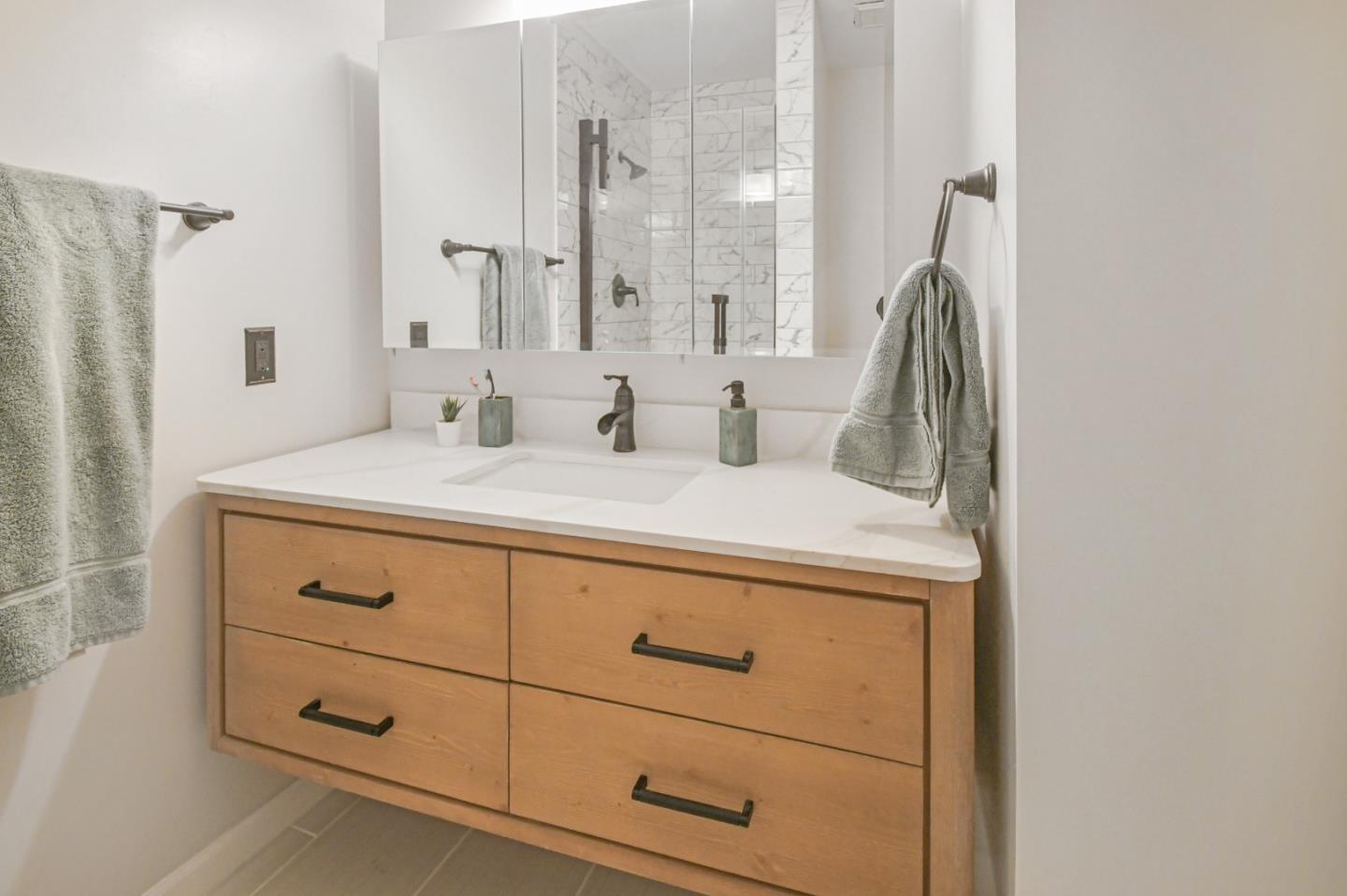 Detail Gallery Image 29 of 51 For 7098 Indian Wells Ct, San Jose,  CA 95139 - 3 Beds | 2/1 Baths
