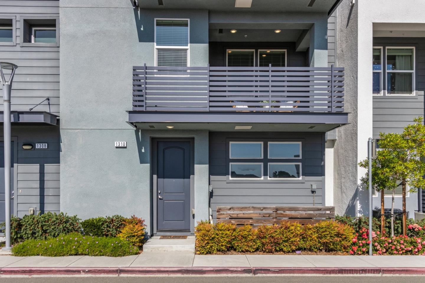 Detail Gallery Image 14 of 21 For 1310 Thistle Pl, Milpitas,  CA 95035 - 2 Beds | 2 Baths