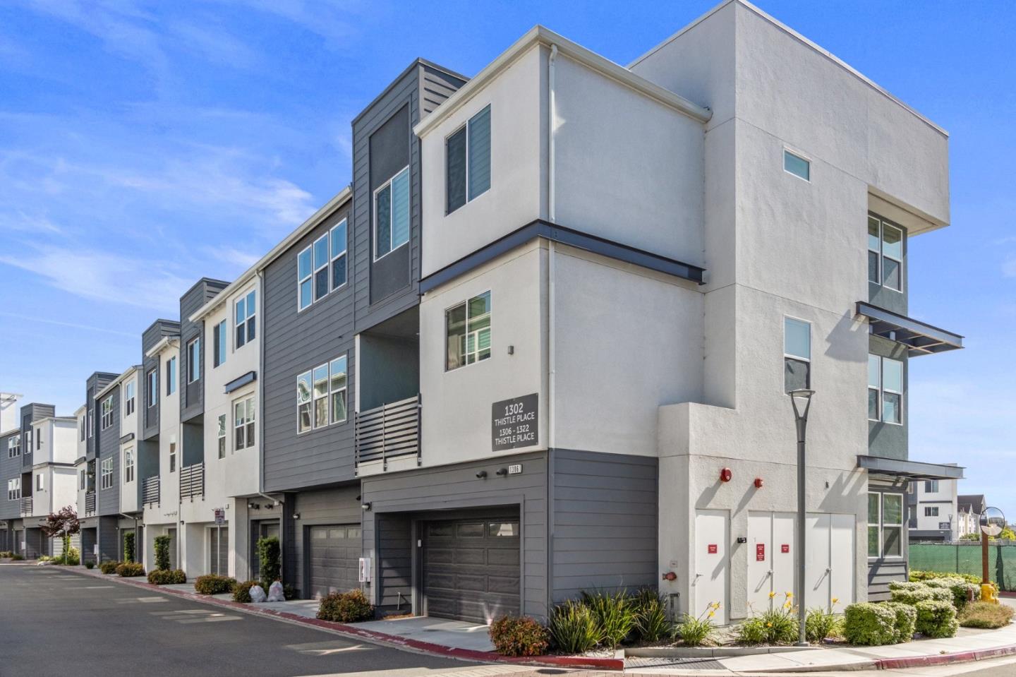 Detail Gallery Image 16 of 21 For 1310 Thistle Pl, Milpitas,  CA 95035 - 2 Beds | 2 Baths