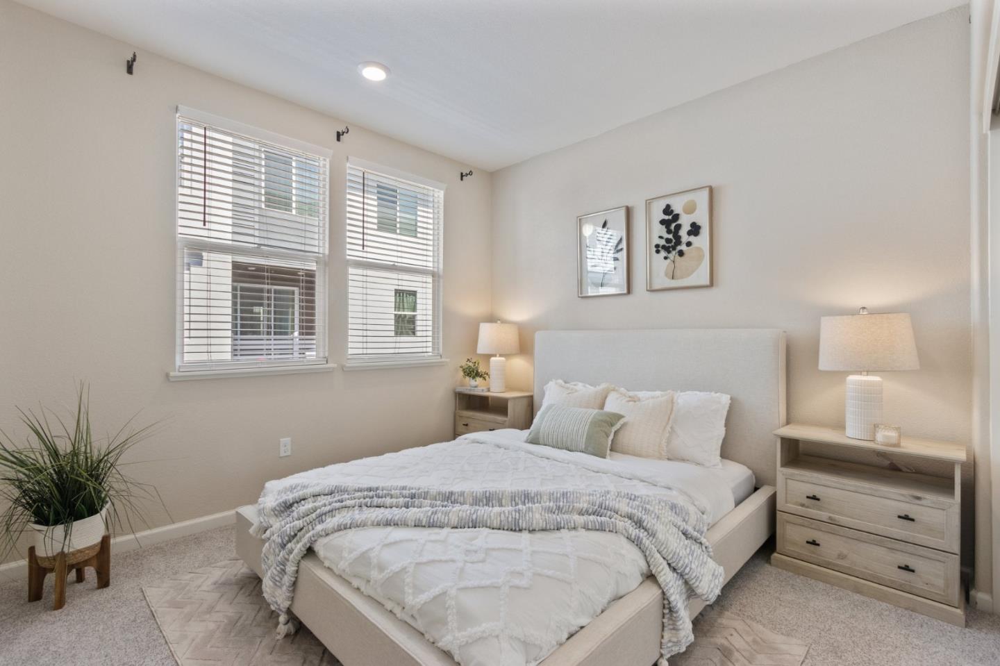 Detail Gallery Image 9 of 21 For 1310 Thistle Pl, Milpitas,  CA 95035 - 2 Beds | 2 Baths