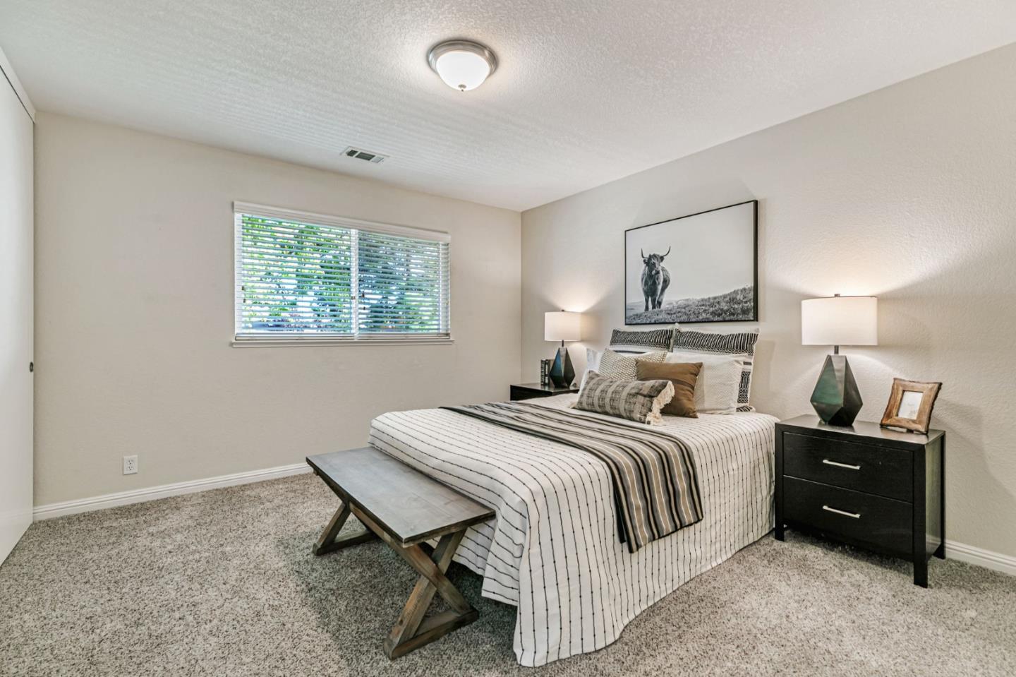 Detail Gallery Image 33 of 56 For 5186 Sunny Creek Dr, San Jose,  CA 95135 - 4 Beds | 2/1 Baths
