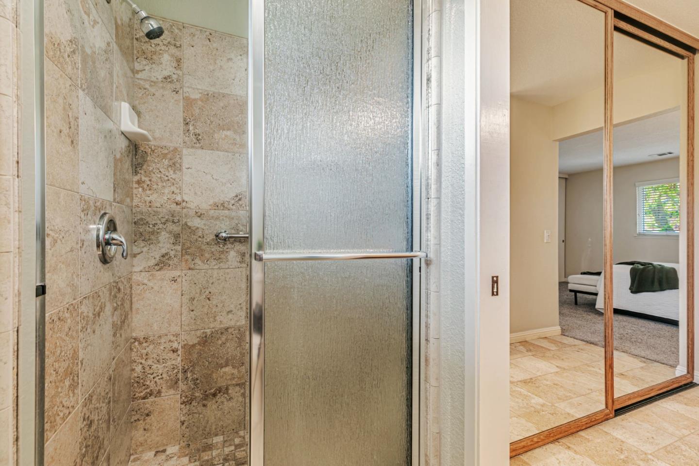 Detail Gallery Image 36 of 56 For 5186 Sunny Creek Dr, San Jose,  CA 95135 - 4 Beds | 2/1 Baths