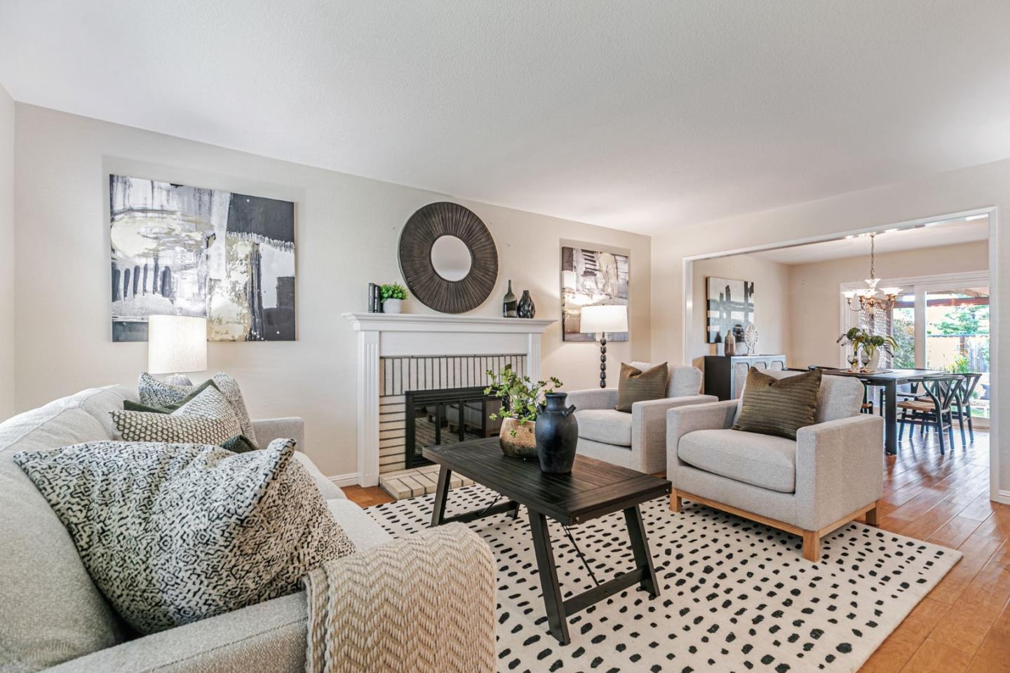 Detail Gallery Image 8 of 56 For 5186 Sunny Creek Dr, San Jose,  CA 95135 - 4 Beds | 2/1 Baths