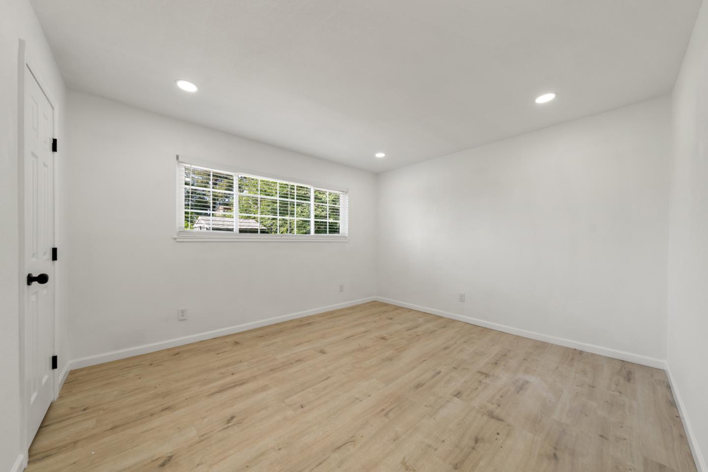 Detail Gallery Image 23 of 38 For 2621 Wood Violet Way, Sacramento,  CA 95822 - 3 Beds | 1 Baths