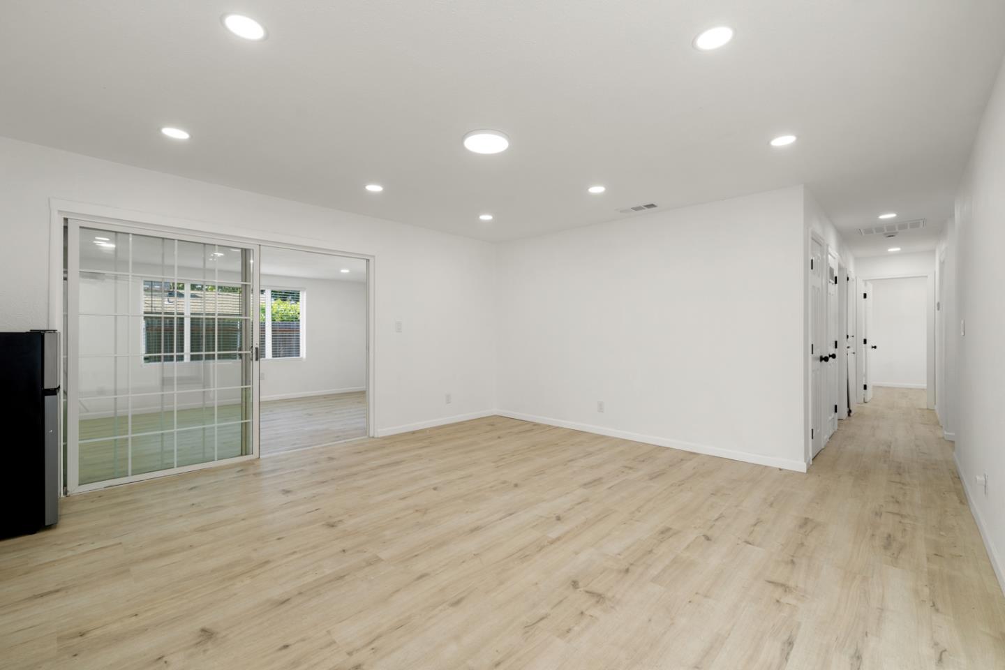 Detail Gallery Image 29 of 38 For 2621 Wood Violet Way, Sacramento,  CA 95822 - 3 Beds | 1 Baths