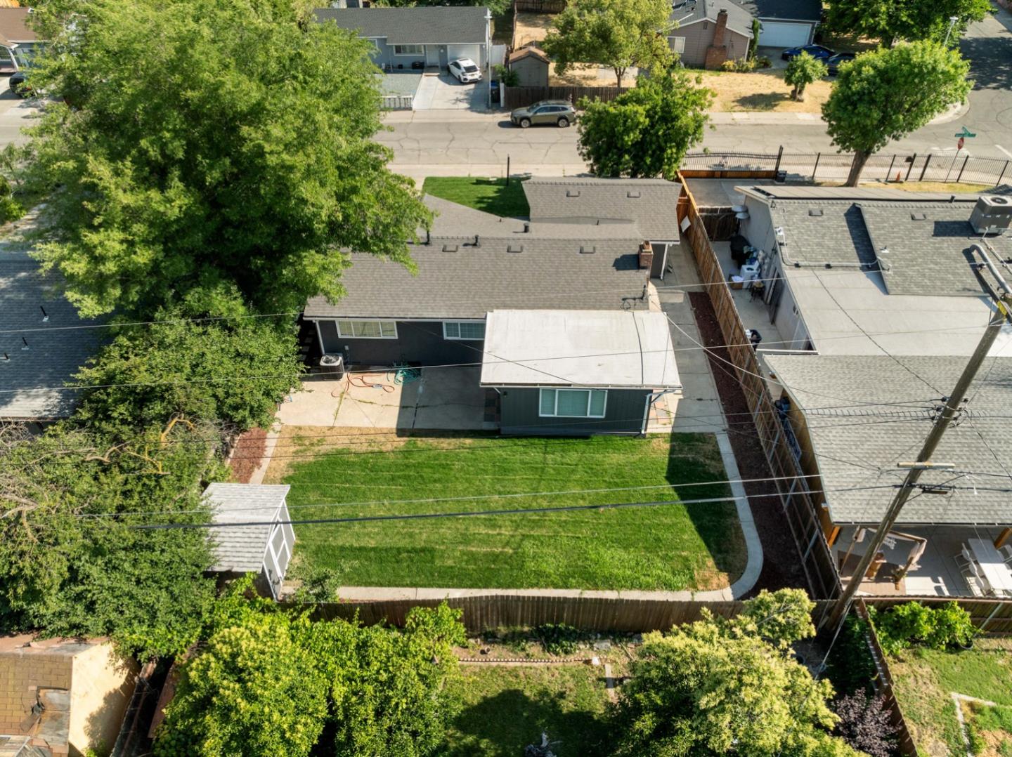 Detail Gallery Image 36 of 38 For 2621 Wood Violet Way, Sacramento,  CA 95822 - 3 Beds | 1 Baths