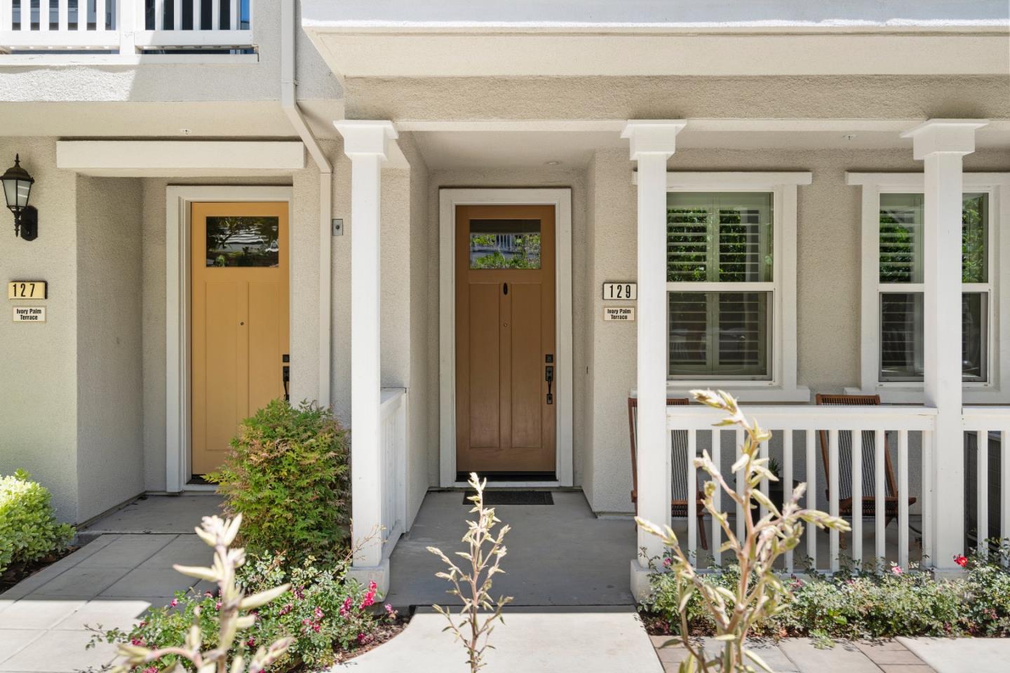 Detail Gallery Image 2 of 39 For 129 Ivory Palm Ter, Sunnyvale,  CA 94086 - 3 Beds | 3/1 Baths