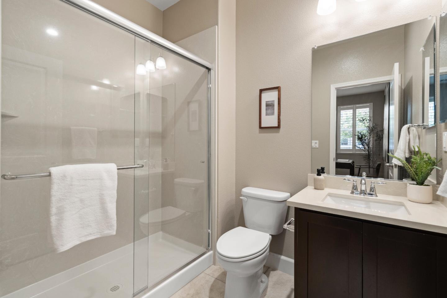 Detail Gallery Image 23 of 39 For 129 Ivory Palm Ter, Sunnyvale,  CA 94086 - 3 Beds | 3/1 Baths