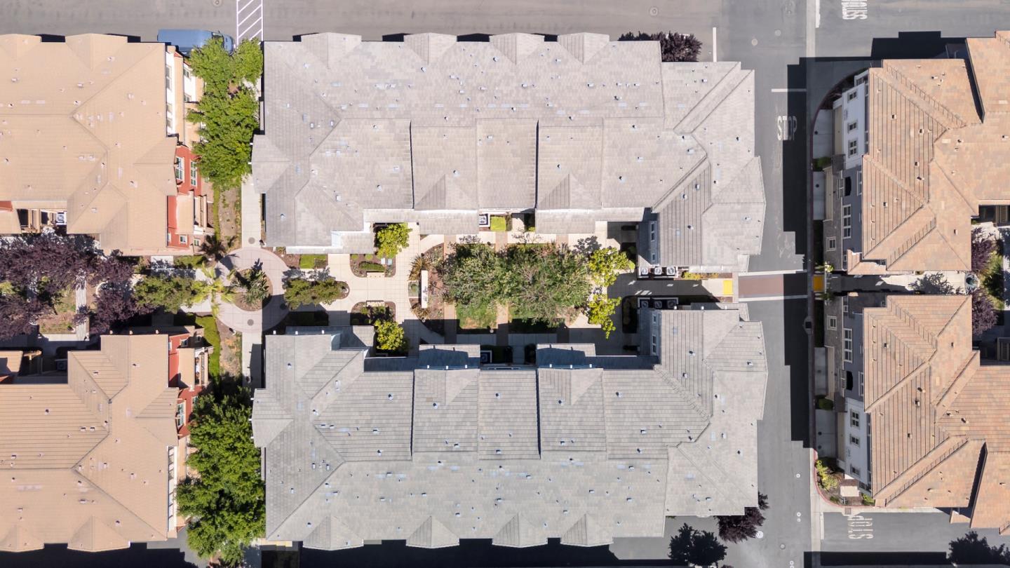 Detail Gallery Image 35 of 39 For 129 Ivory Palm Ter, Sunnyvale,  CA 94086 - 3 Beds | 3/1 Baths
